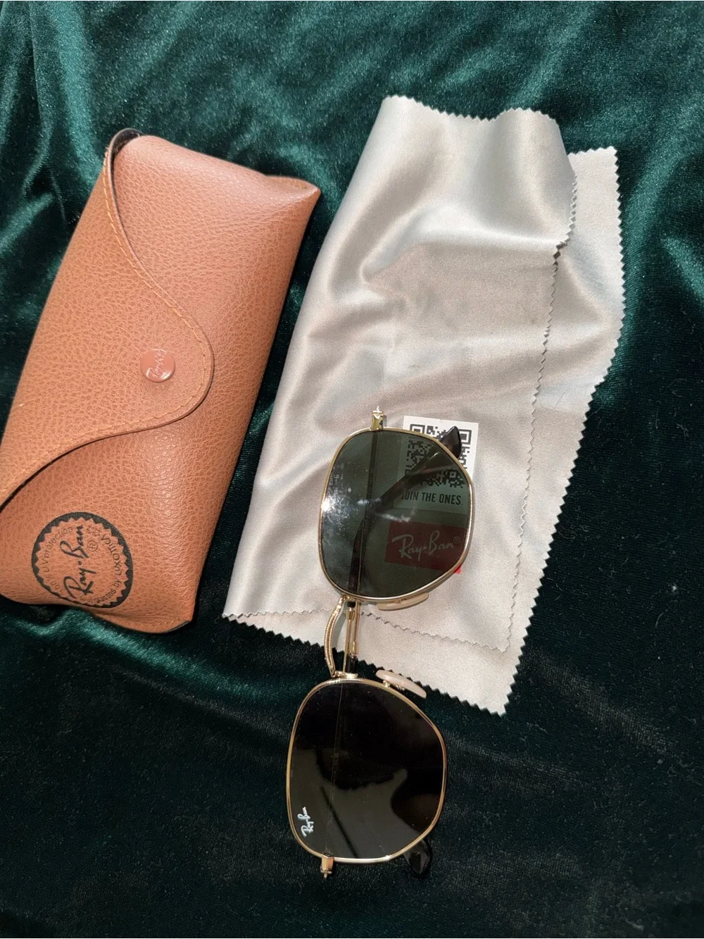 Ray-Ban Gold Frame Sunglasses with Green Lenses